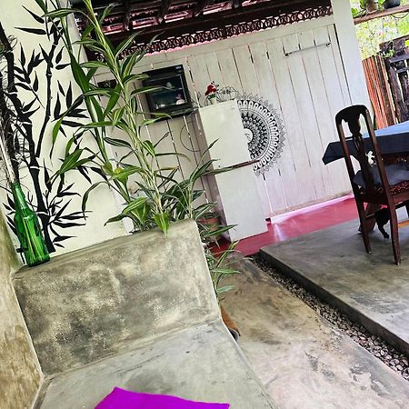 Venora Hiriketiya Bed & Breakfast Dikwella Ngoại thất bức ảnh