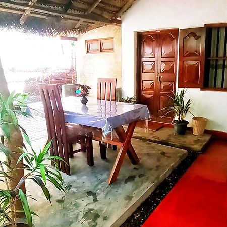 Venora Hiriketiya Bed & Breakfast Dikwella Ngoại thất bức ảnh