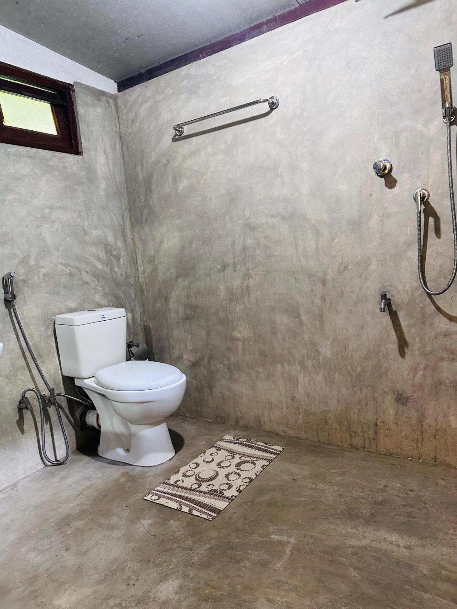 Venora Hiriketiya Bed & Breakfast Dikwella Ngoại thất bức ảnh