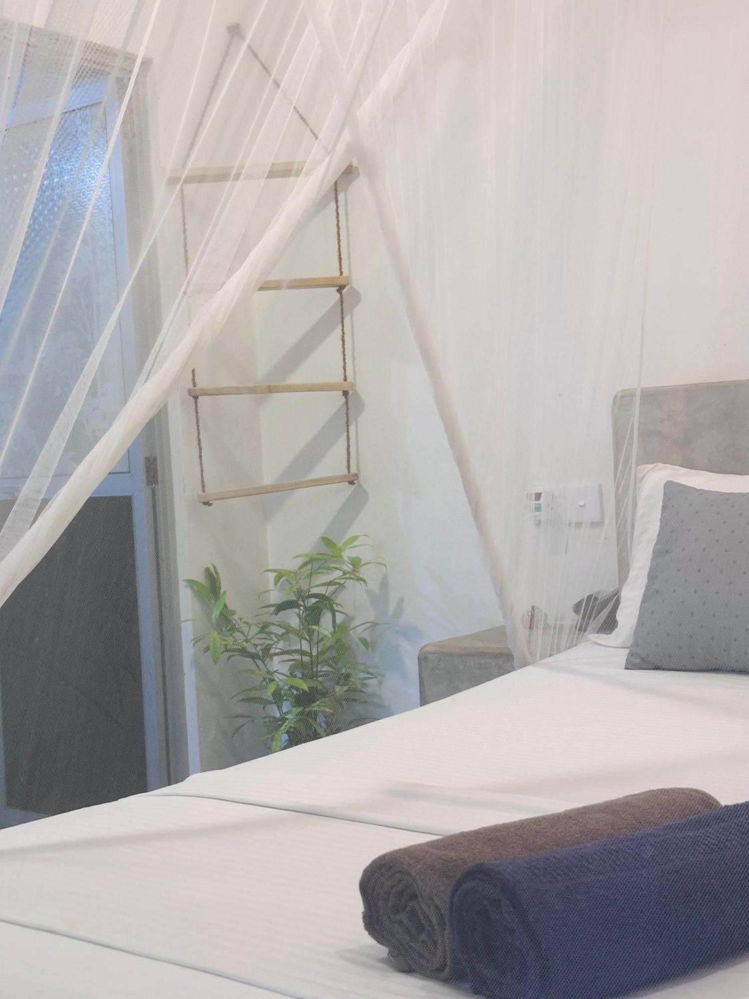 Venora Hiriketiya Bed & Breakfast Dikwella Ngoại thất bức ảnh