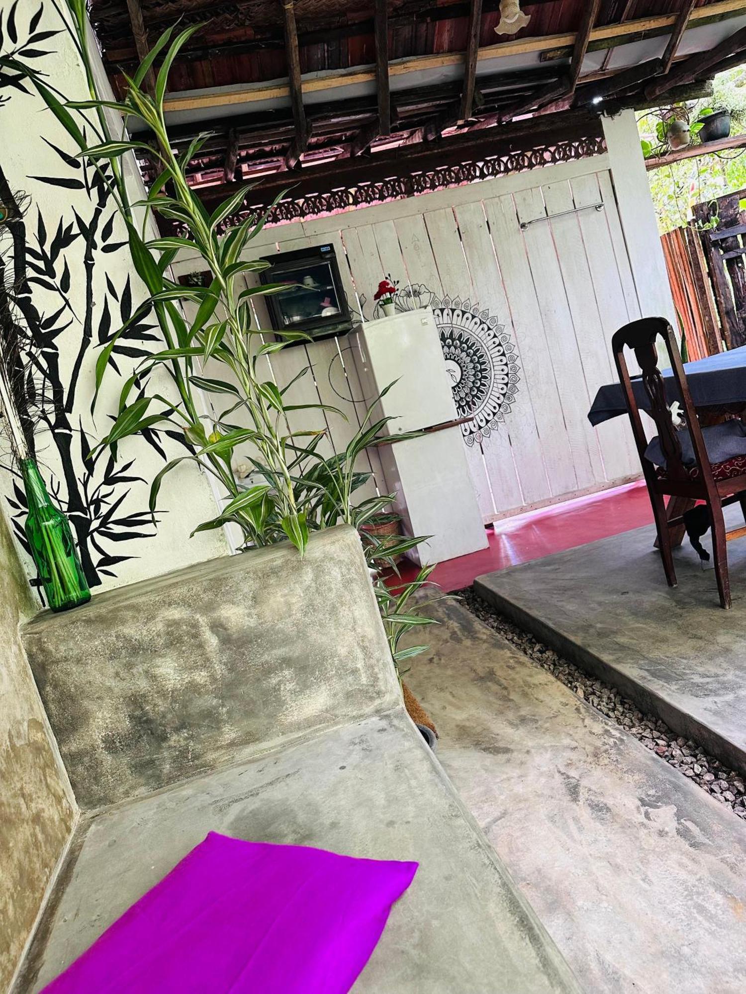 Venora Hiriketiya Bed & Breakfast Dikwella Ngoại thất bức ảnh